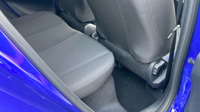 Toyota Aygo X 1.0 VVT-i Edge 5dr Petrol Hatchback